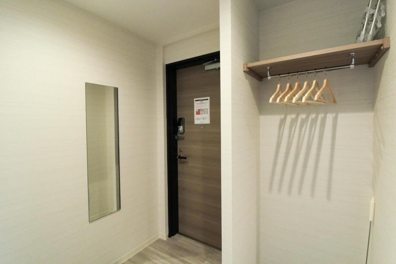M-1 Nakarokugo Apartment *