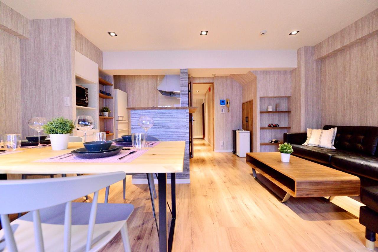 Real Life Kudanshita Apartment Tokyo