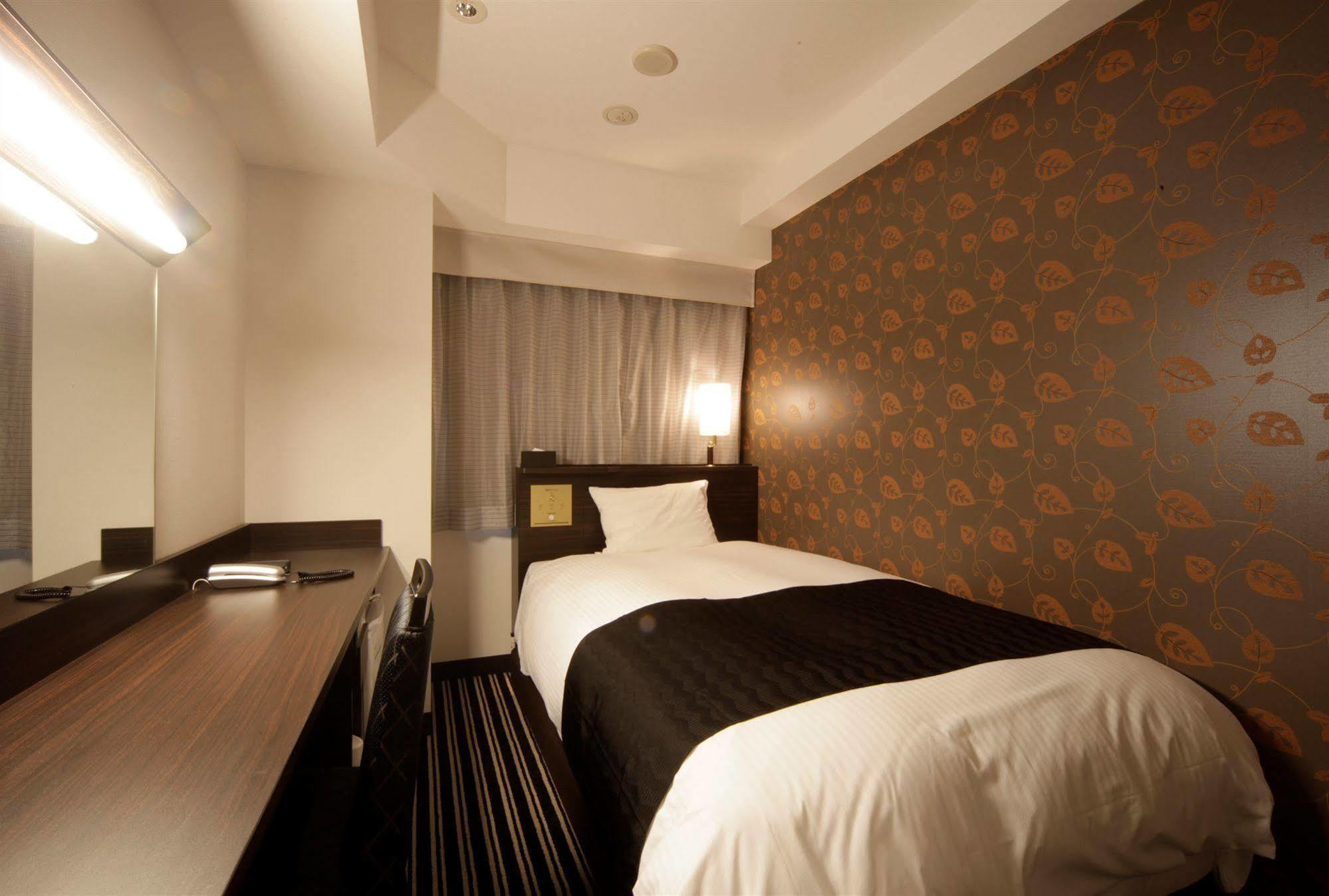 Apa Ningyocho Ekikita Hotel