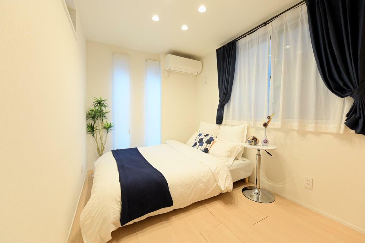 Warm Villa *