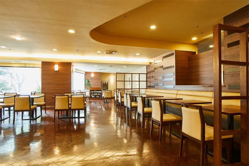Mariners Court Hotel