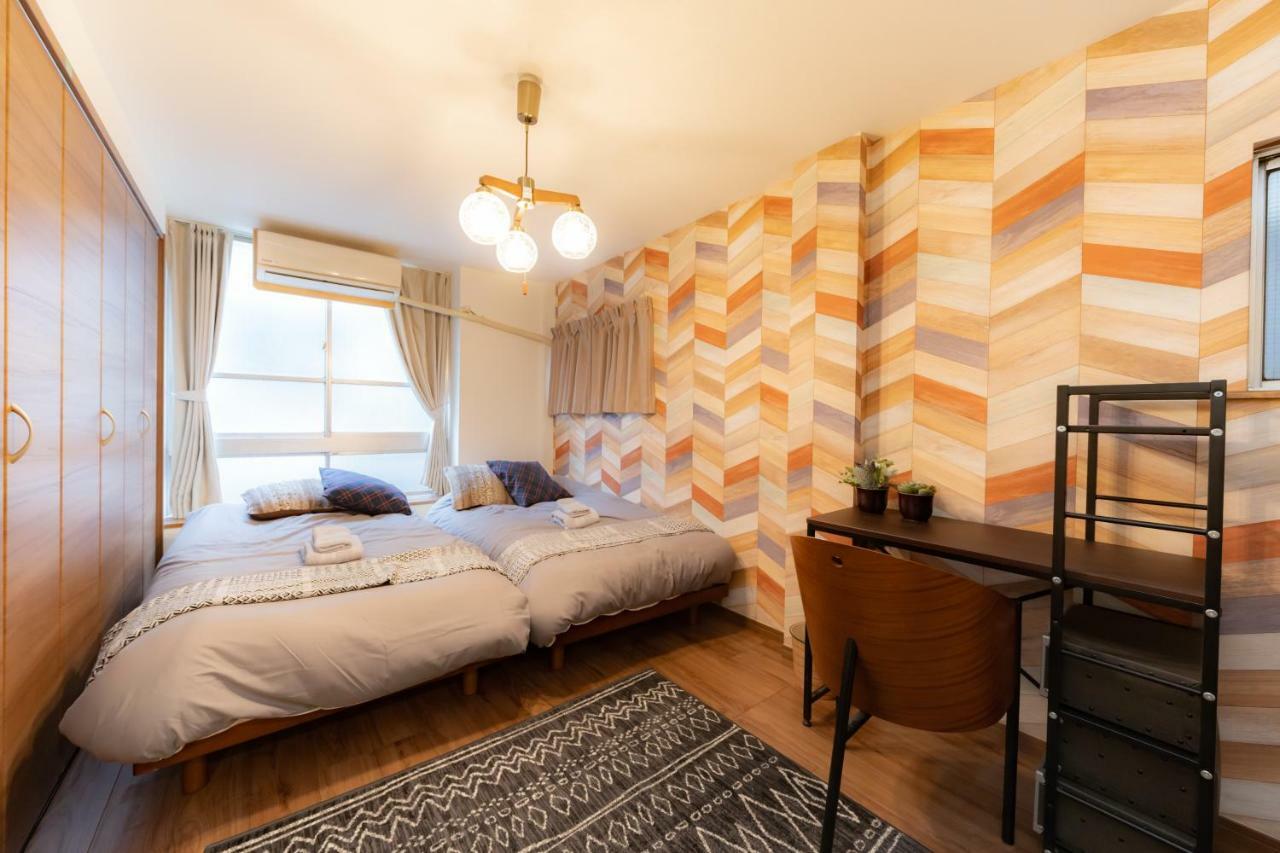Tasuki Apartment *