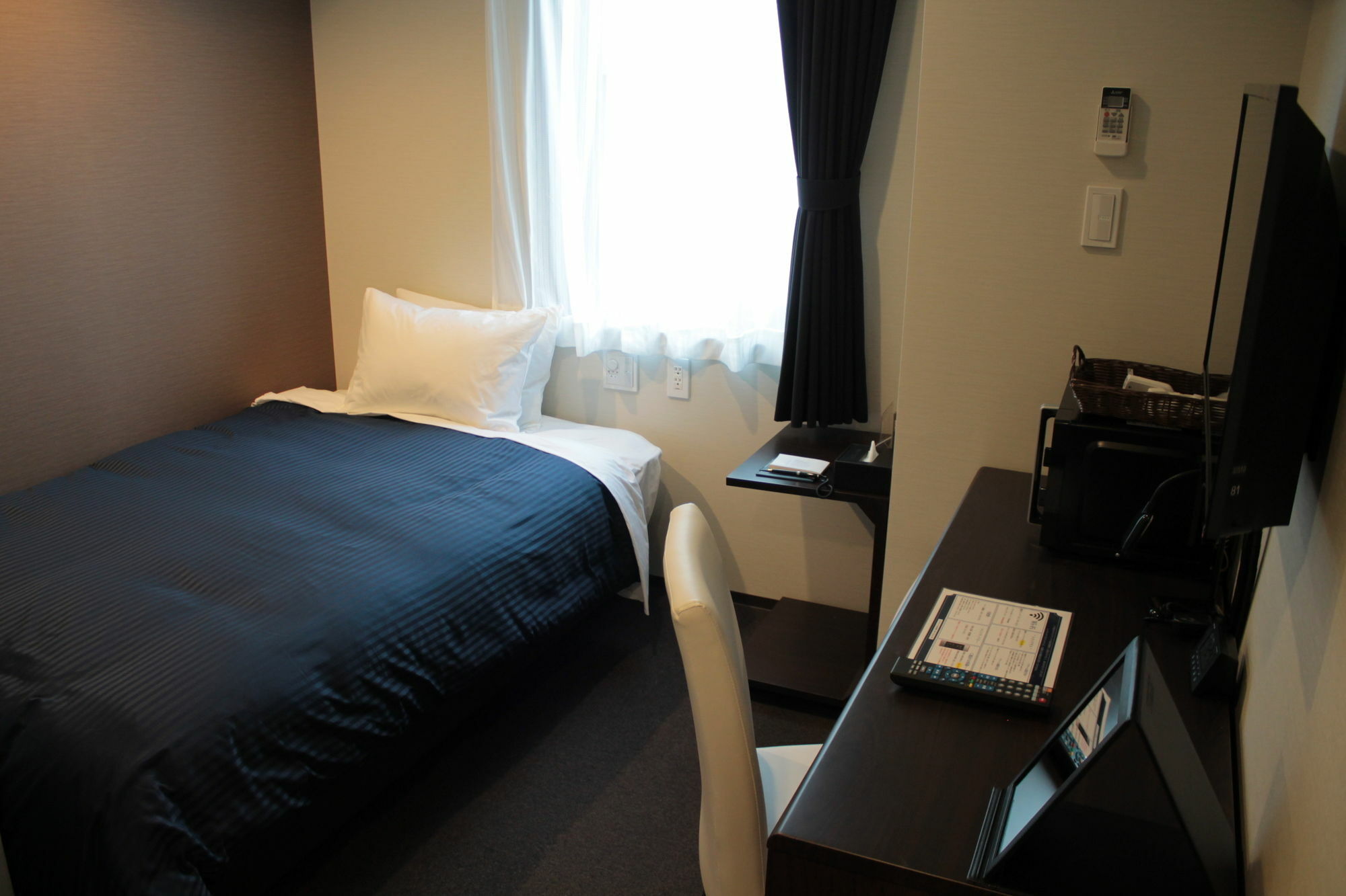 Livemax Bakurocho Hotel 3*