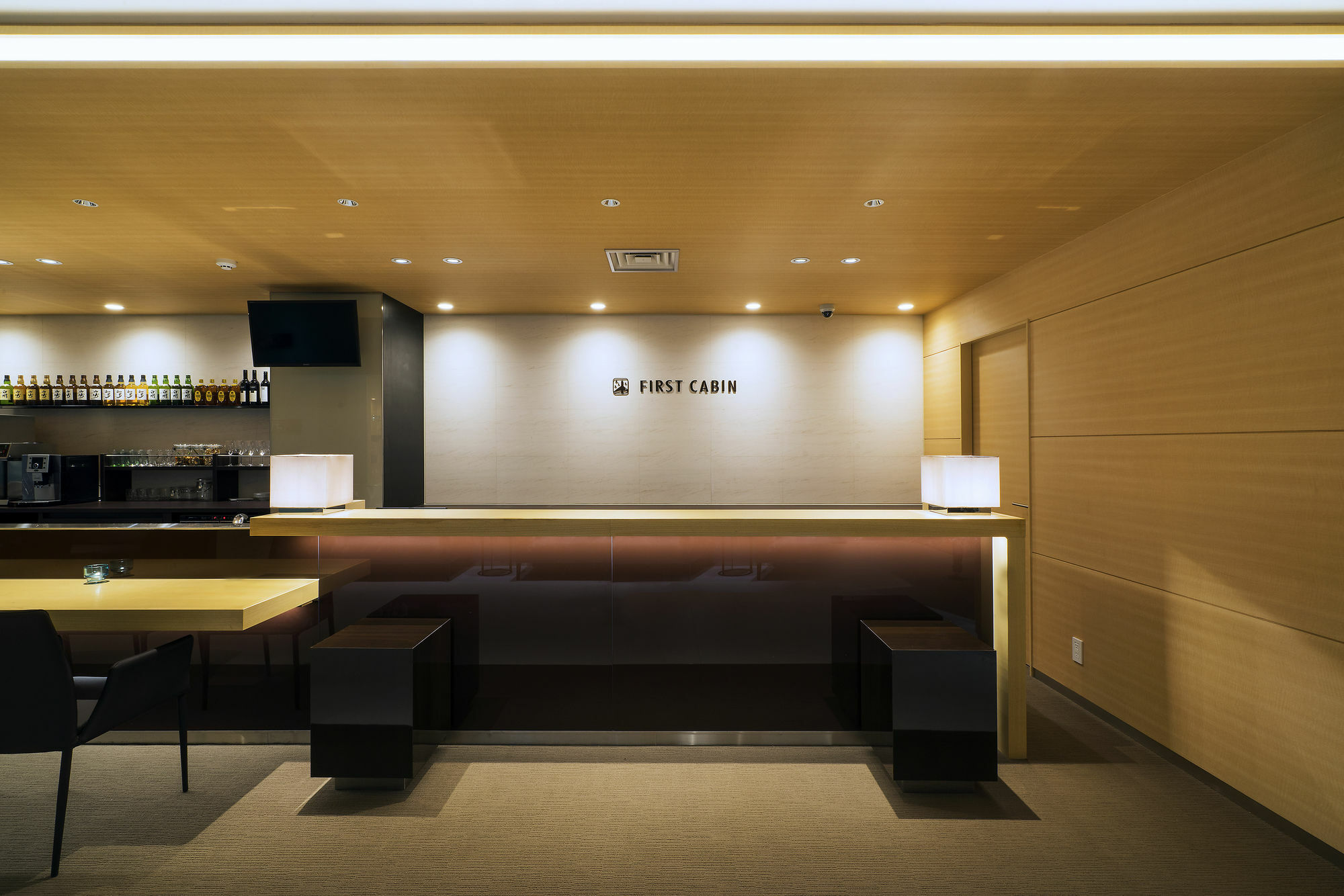 Capsule hotel First Shinbashi Atagoyama *