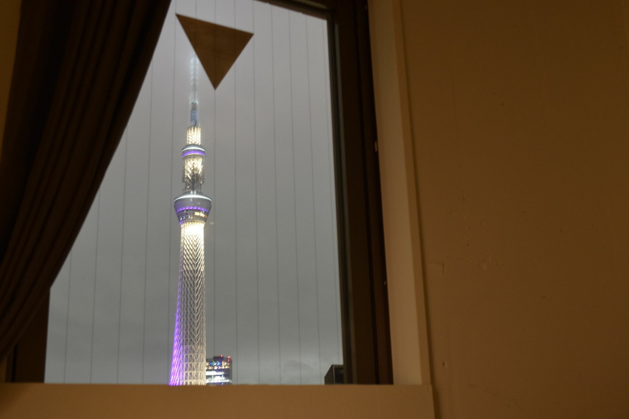 Iza Asakusa Guest house *