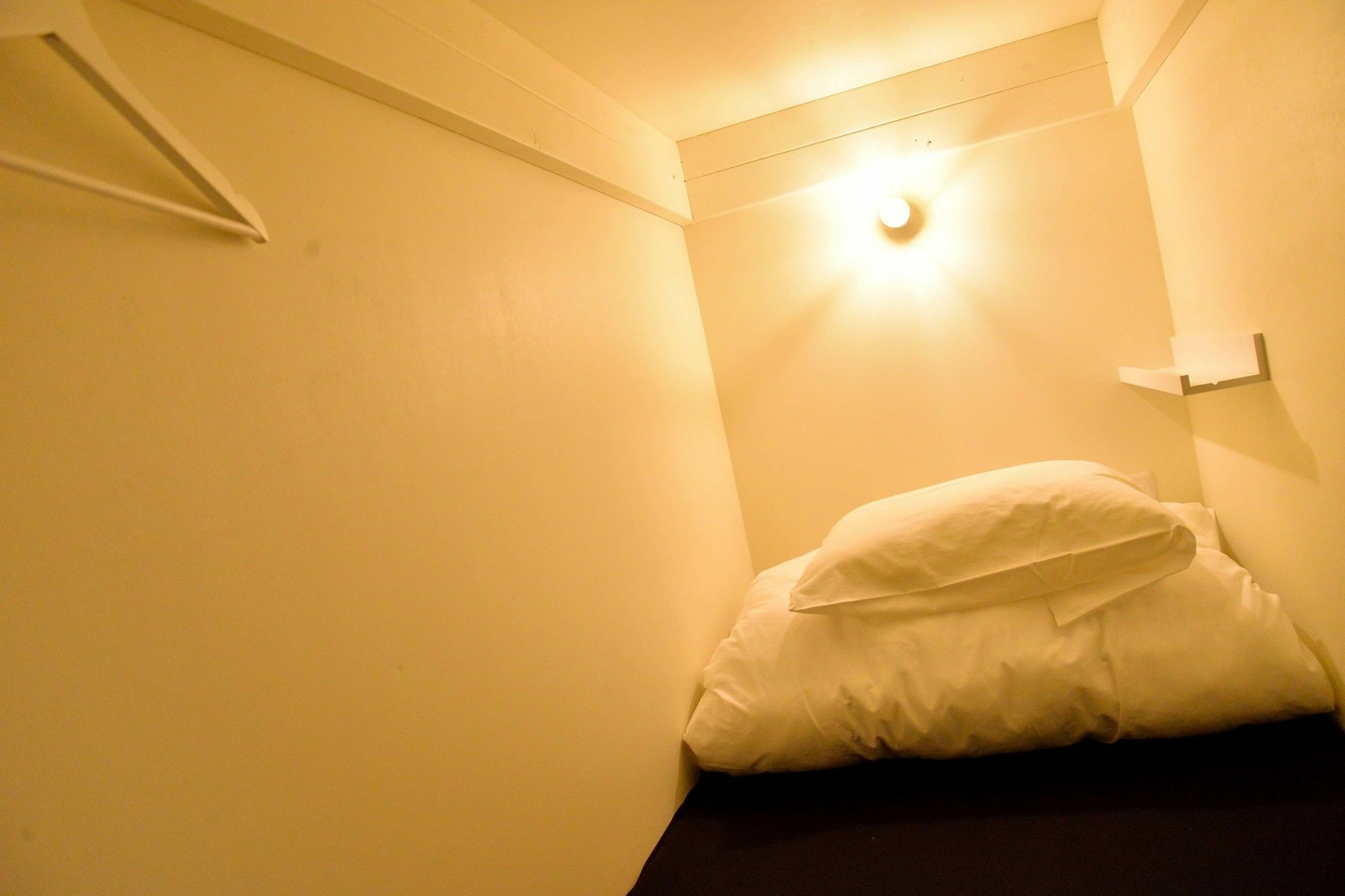 Almond & Cafe Shibuya Hostel