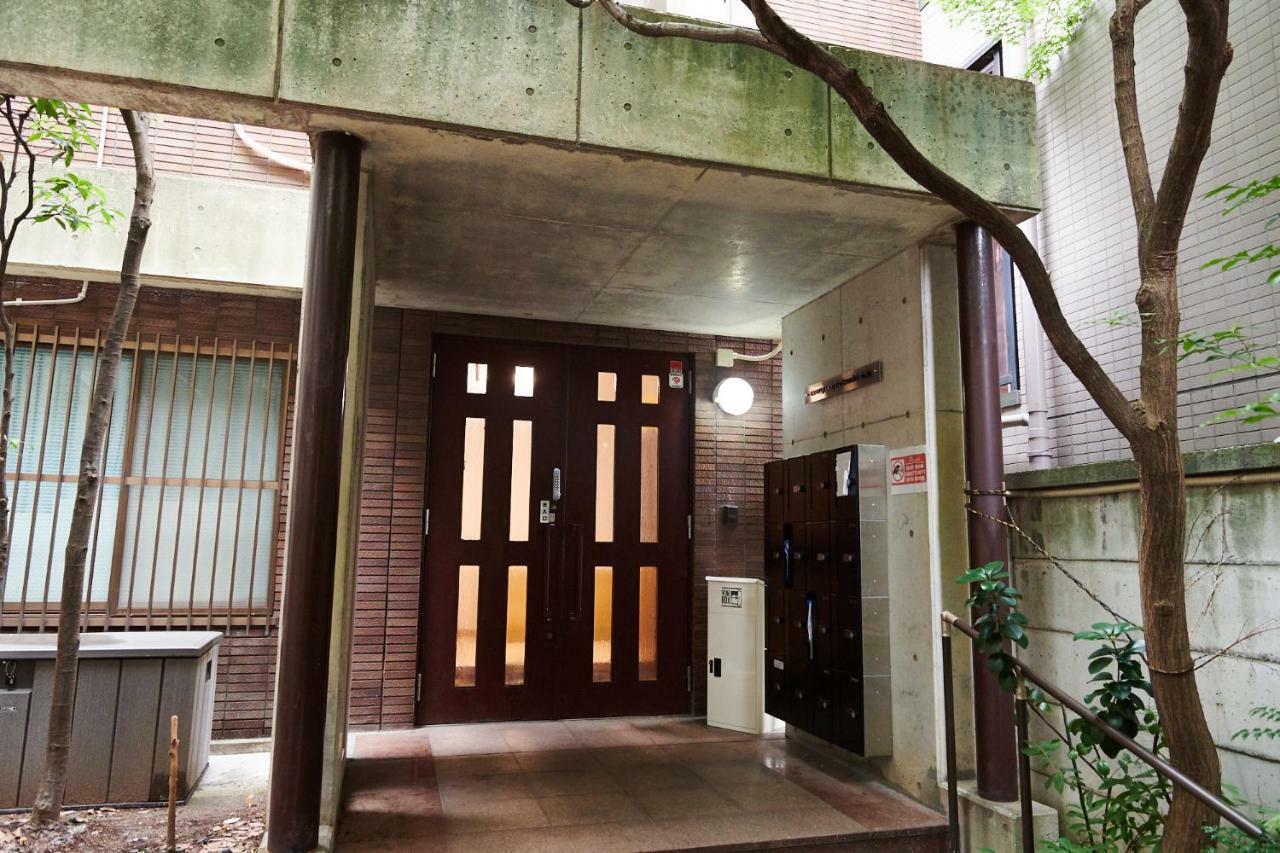 Shinjuku Hatsudai 102 Apartment *
