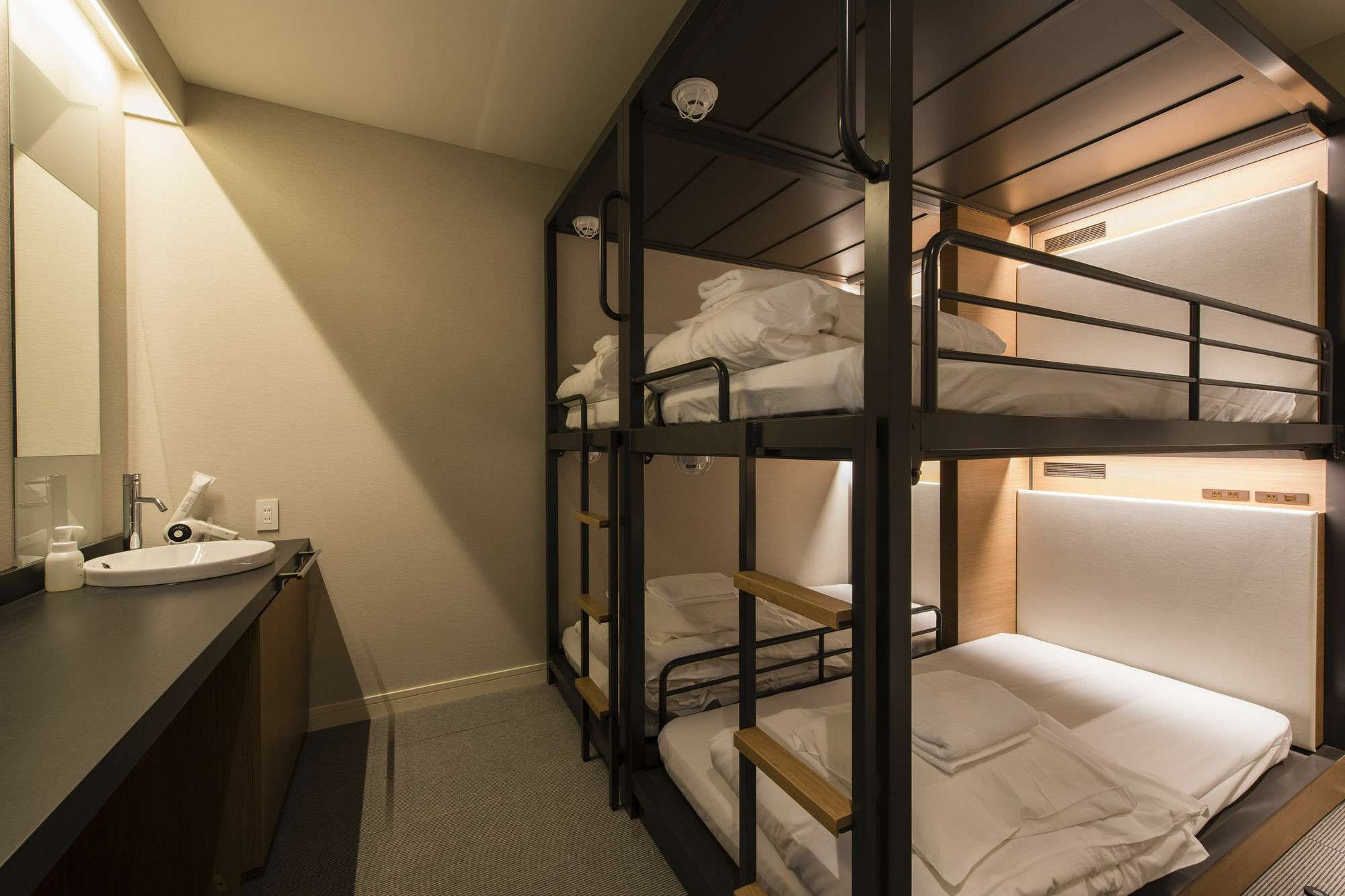 Hostel Grids Tokyo Nihombashi East Hotel&Hostel *