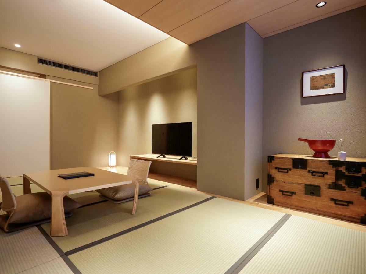 Hotel Kaminarimon 4*