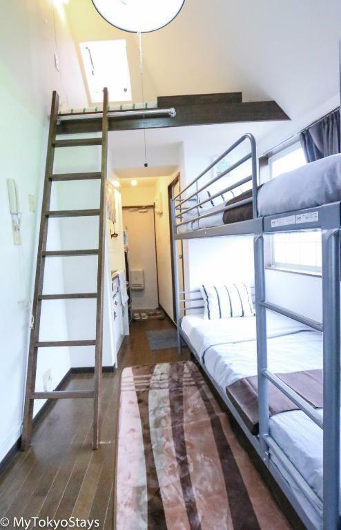 Holiday home Great Price Studio Loft Apt Hatsudai-shibuya, Monthly Stays Ok, Tv & Wifi Available! C-#36