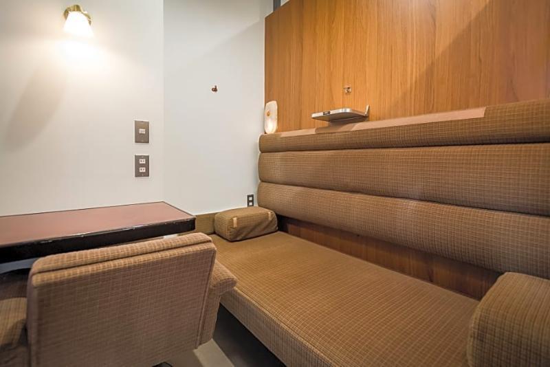 Train Hokutosei Hostel