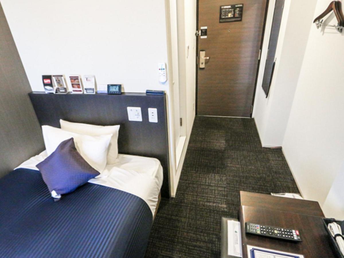 Livemax Shinjuku East Hotel 3*