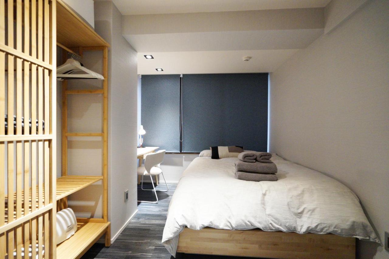 Apartment Real Life Kudanshita Tokyo