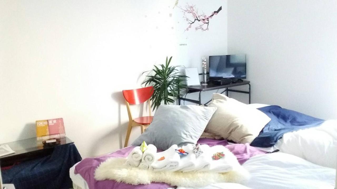 Apartment Meet *