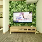 Family House 龍 New Open 全新4室一厅别墅 2浴室2卫生间 全卧室超大双人床 最大接待10位房客