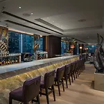 Four Seasons Hotel Tokyo At Marunouchi