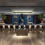 Four Seasons Hotel Tokyo At Marunouchi