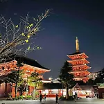 浅草寺3分 浅草駅6分 開放畳寝室 2-6人 スカイツリービュー 駅近 成田空港直通&羽田空港直通