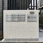One Stage Hotel