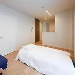 Higashi Komagata House