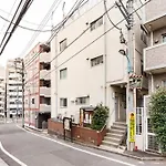 G&R House 202　Shinjuku Room