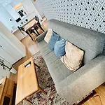 Eldor Nishikoujiya Apartment