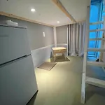 誠家　Makoto Hostel