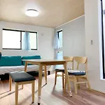 Shinjuku#Ookubo#Kabukicho#New Built 4Beds Room,3 Toilets, 2 Shower Rooms#新宿中心#大久保#歌舞伎#地铁站步行2分#新建一栋3层楼 4个卧室3个卫生间2个浴室1个客厅#高速无限制网络#智能马桶#干湿分离103