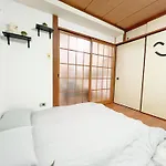 高田馬場4分 4人可 203