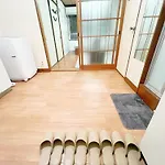 高田馬場4分 4人可 203