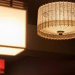 組紐の間