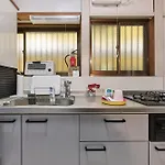 New！貸切アパート２dk４４㎡　駅２分渋谷駅電車１５分　コンビニ公園５秒dベッド３台高速wifi