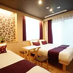 Rona Hotel