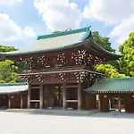 Lien Nishi Shinjuku