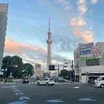 Calum Asakusa Imado Tokyoカルム浅草今戸ダブルルーム新築民泊東京浅草隅田川今戸神社近くスカイツリー見えるコンビニコインランドリー近くある浅草駅まで徒歩圏内アクセス便利成田空港羽田空港銀座渋谷東京駅直通