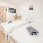 新宿区新大久保站3分钟紧邻韩国街#3
