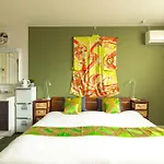 The Ivy Apartments, Best Location, Yoyogi!!