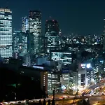 Toshi Center Hotel