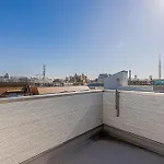 Skytreestayhotel2鐘ヶ淵駅から徒歩4分天井からskytreeが見えます