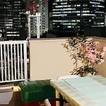 品川東五反田駅徒歩5分の最上階バルコニー付き贅沢体験