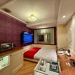 Hotel Apio (Adults Only)