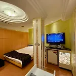 Hotel Apio (Adults Only)
