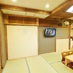 Uhome Ueno Apartment