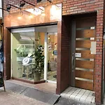 Uhome Shinokachimachi Apartment