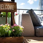Sola Hotel