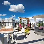 Sola Hotel