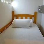 Shinjuku Sky Capsule - Hostel