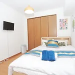 Shinjuku Sunrise Apartment