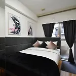 Charming Tokyo Apartment With Private Balcony