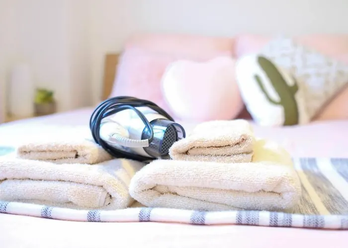 Elegant Modern Apartment 1 Min To Station Lilix